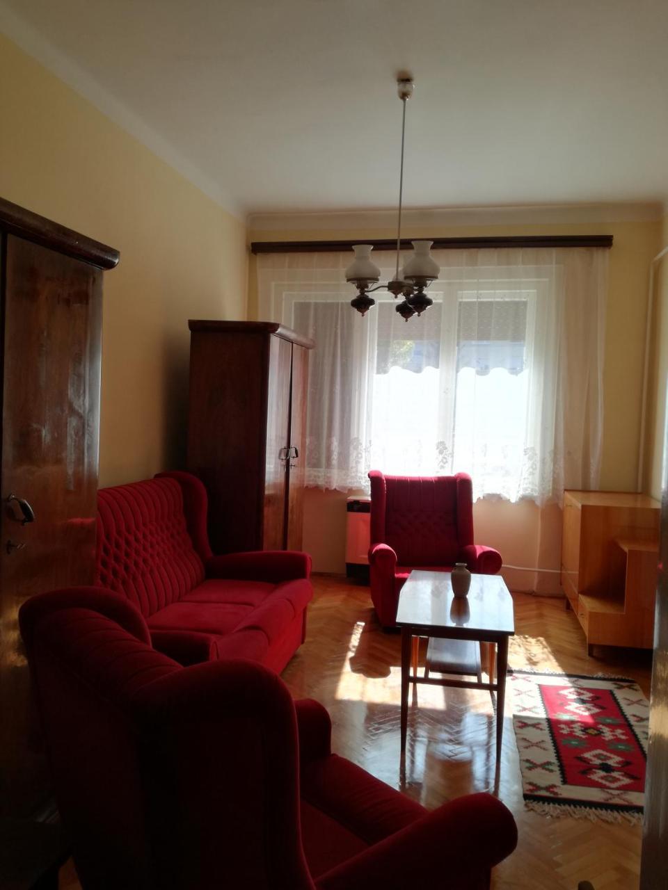 Szatmari Apartment